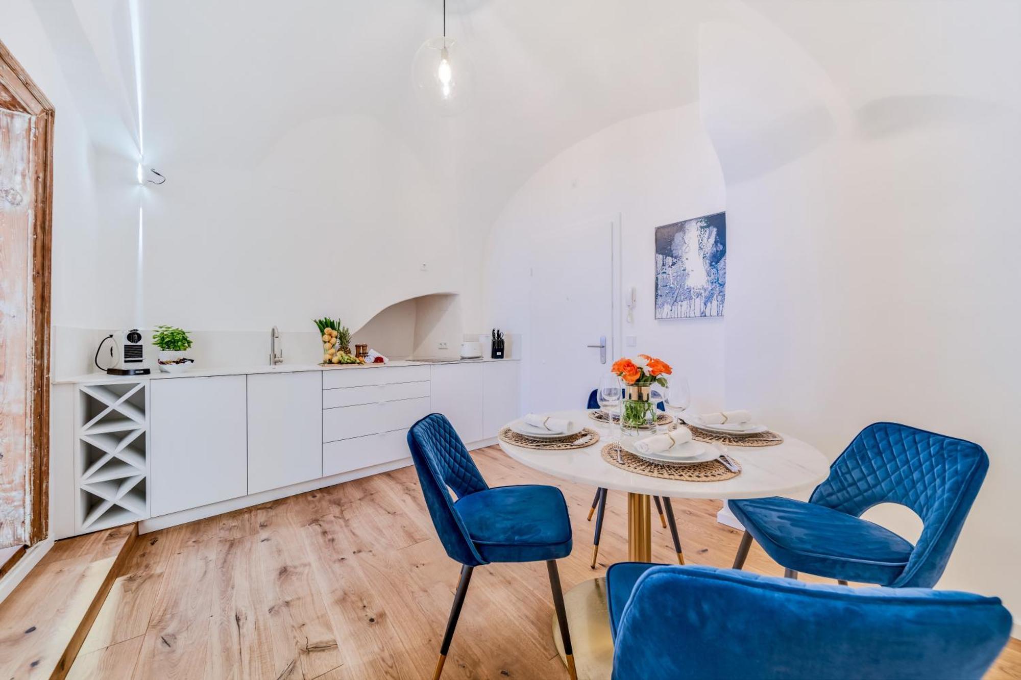 Smile Apartments "Lesehof" Krems an der Donau Room photo